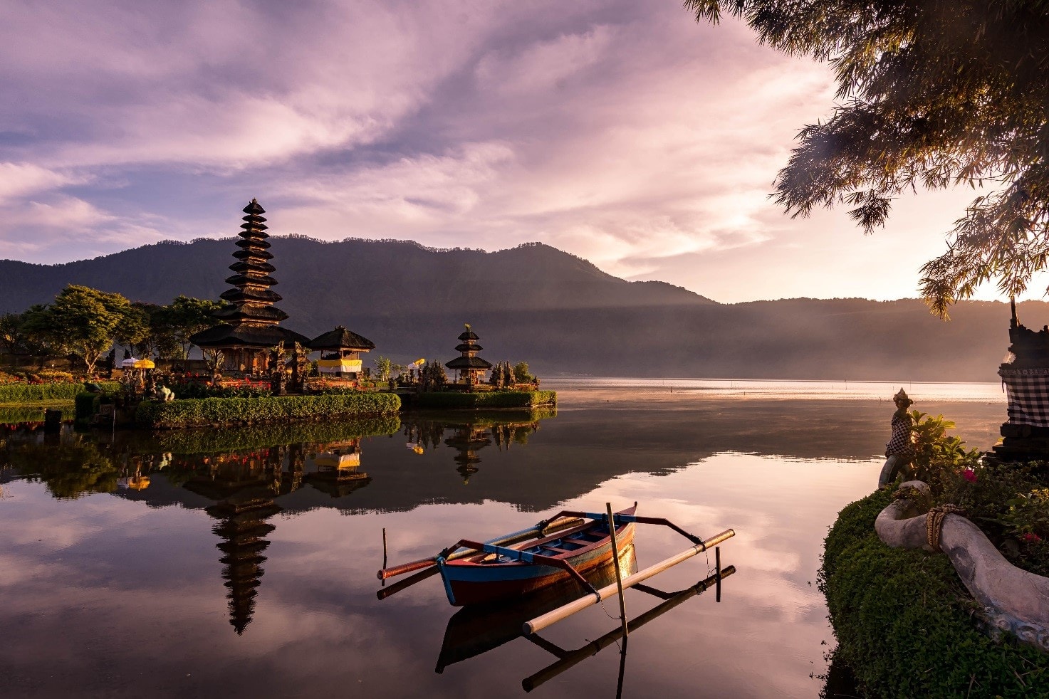 Tour Dell'Indonesia: Un Viaggio Sensazionale Con DGV Travel